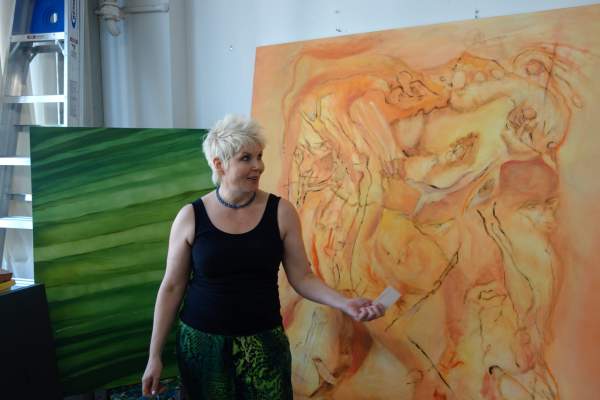 Judith Mills talks about her Stuckist painting on Open Studio day, Sunset Park (Brooklyn Artisan Photo Pool)